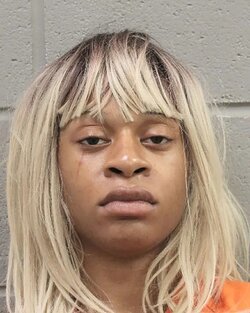 suspect-karon-fisher-20-charged-81642934.jpg