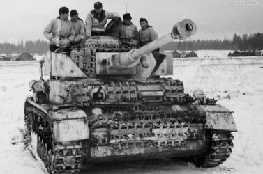 Panzer_IV_Ausf_H_ost.jpg