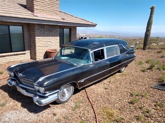 13542645-1959-cadillac-hearse-thumb.jpg