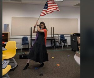 troonteacher1.JPG