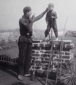 child-workers-were-purchased-from-their-parents-and-they-often-died-on-the-job-photo-u2.jpeg
