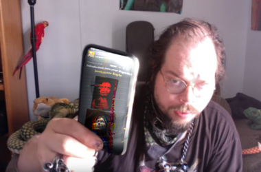 brokenphone.png