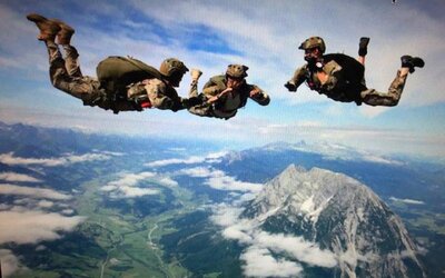 alps_-_military_freefall.jpg