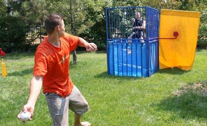 dunk tank pic.jpg