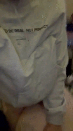 zcnd4q6j356d1.gif