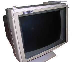 hcm421_1.jpg