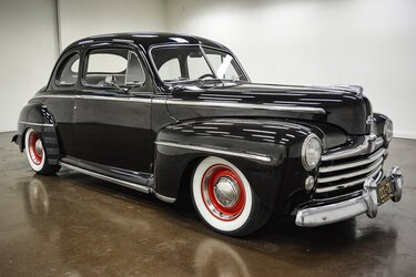 1948-ford-coupe-restomod.jpg
