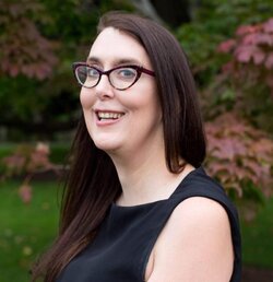 Brianna-Wu_headshot-e1642694077167.jpg