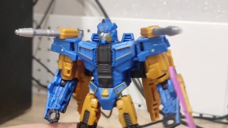 Transformers-One-Mainline-Prime-Changers-39.jpg
