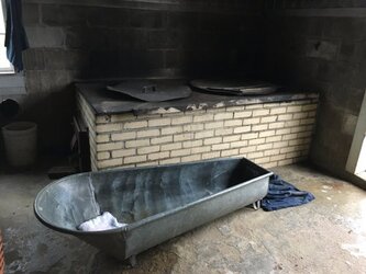 swartzentruber-bathtub.jpg