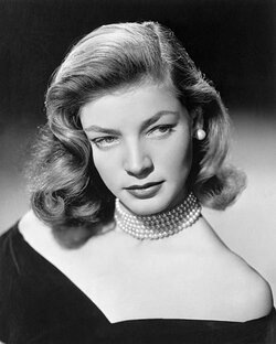 august-1948-lauren-bacall-in-portrait.jpg