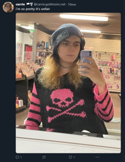 So feminine4.png