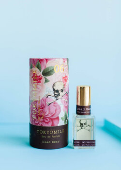 tokyo-milk-classic-dead-sexy-perfume-box-front-gold_9e1a9ce3-6ea8-43ae-b538-51ba5264597c.jpg