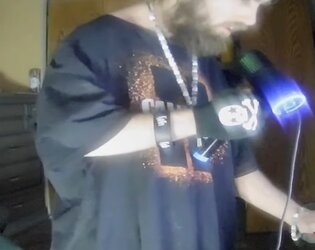 Screenshot_20230203-034124_YouTube.jpg