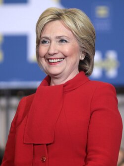 800px-Hillary_Clinton_by_Gage_Skidmore_4_(cropped).jpg