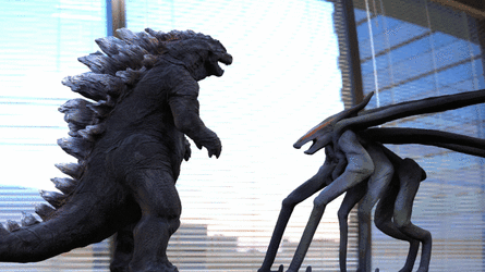 godzilla vs qoverfield.gif