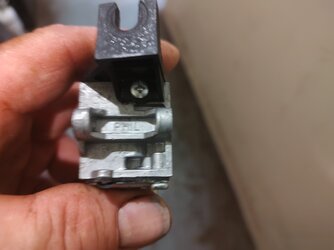 Phail carb.jpg