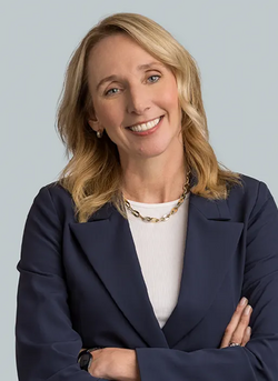 about-hanneke-faber-bio_1.png