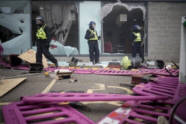 uk02.jpg