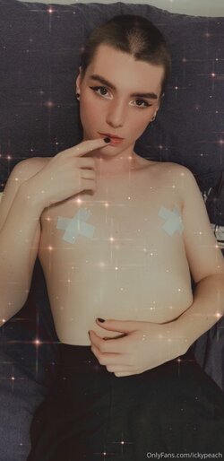 icky-prehrt-crossdressing.jpg