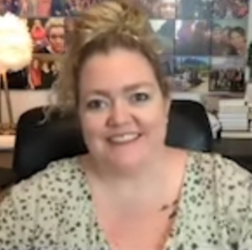 Colleen_Hoover_Video_Call.png