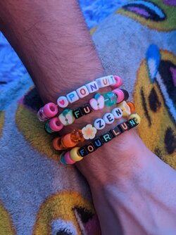 monstrostooth 12-23-22 her gf bought her kandi beads.jpg