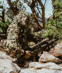 PredatorGhillieCobrahoodMulticamfield_1800x1800.jpg