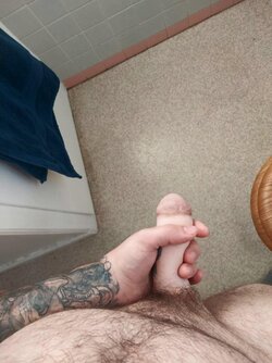 9tllpx1oq7cc1.jpg
