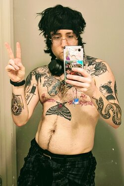 tumblr_e53d075df77895dae4d29b7bd5ebc642_f491546e_400.jpg