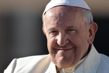 smugpope.jpg