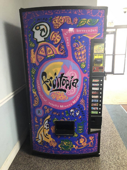 fruitopia vending machine.png