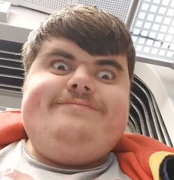macks_arrrrrrrrrrrrrrrrtzt.jpg