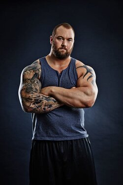 400full-hafþór-júlíus-björnsson-3687334099.jpg