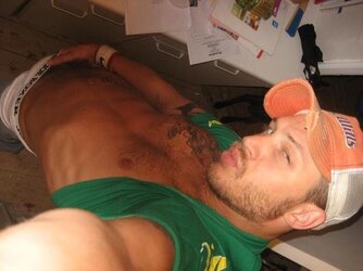 tom-trucker-hat-infamous.jpg
