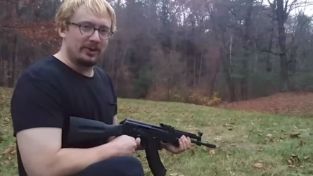 07xp-hoaxes-videoSixteenByNineJumbo1600.png