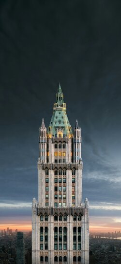 Woolworth~Building.jpg