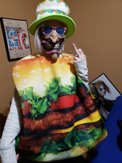 1727473596156.png