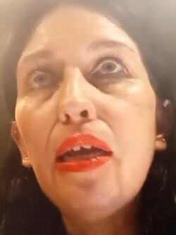 Screenshot_20240919_092354_YouTube.jpg