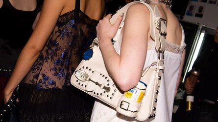hellmanns-chopova-lowena-bag_dezeen_2364_col_4-1-852x479.jpg hellmanns-chopova-lowena-bag_dezeen_2364_col_4-1-852x479.jpg