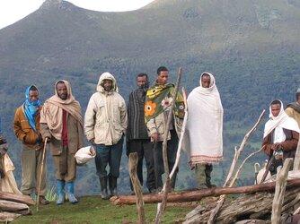 People-and-Natural-Resources-Use.jpg