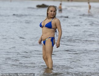 Fat Bloke in a Bikini (8).jpg
