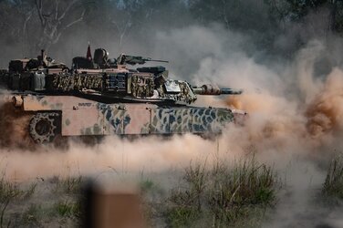 6sbwjtu75saa1.jpg