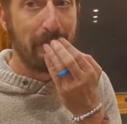 Screenshot_20241027_035042_YouTube.png