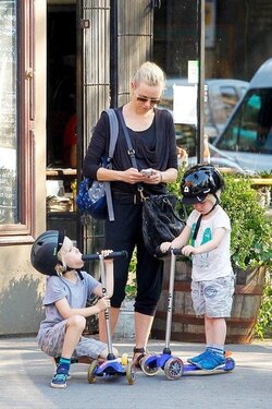 kid1.jpg