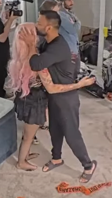 1730255745049.png