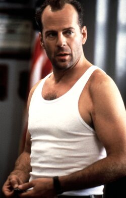 jamesgandolfiniisthemaleidealiguess.jpg