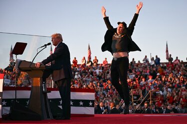 GettyImages-2176078685.jpg