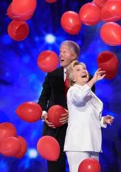 Hillary%20Balloons0007 (1).jpg