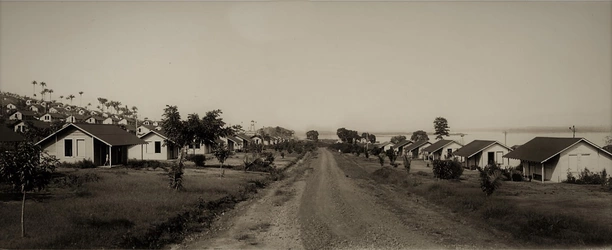 00000000 foto fordlandia.jpg