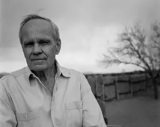 cormac-mccarthy.webp